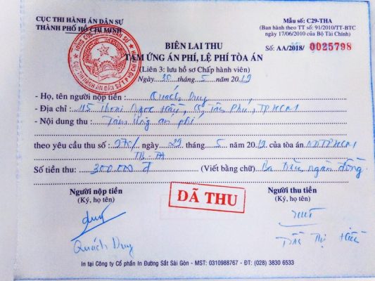 Ai phải nộp án phí ly hôn